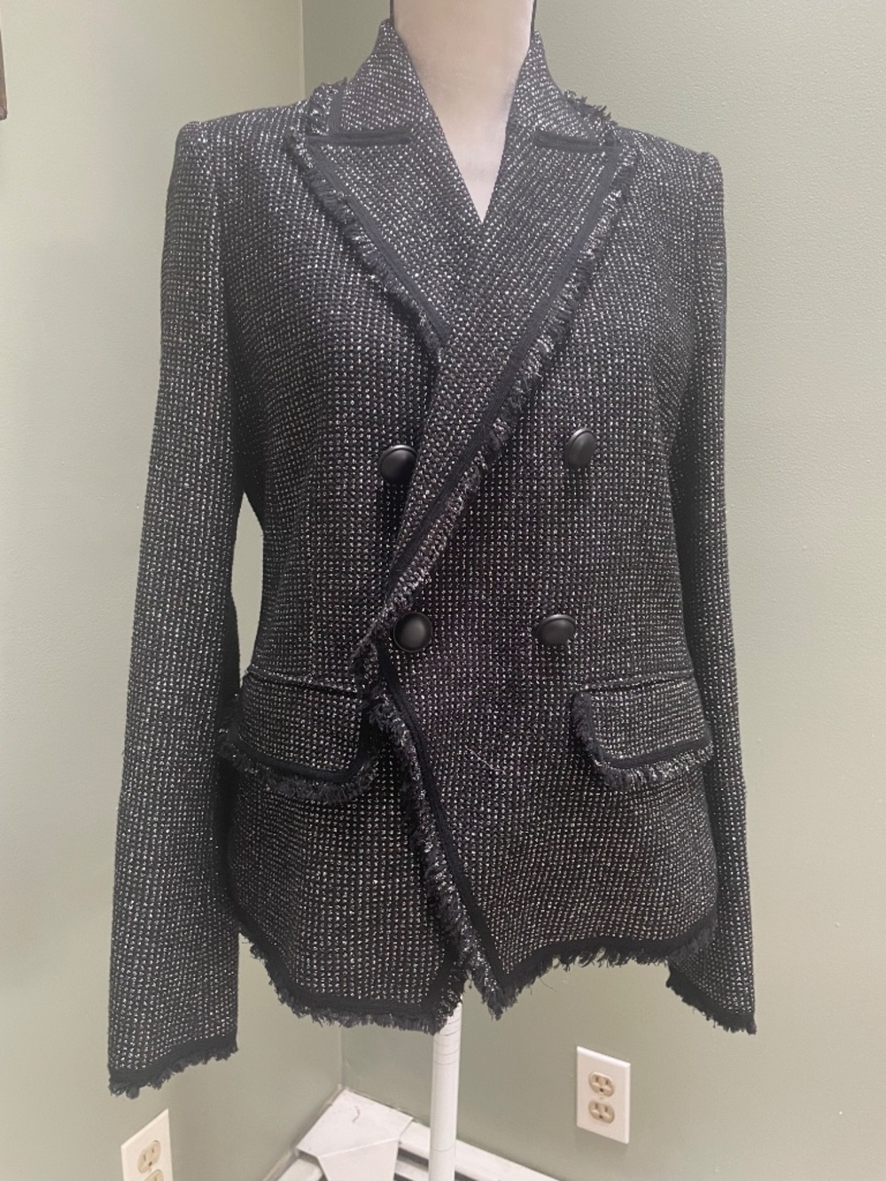 Veronica Beard Black Tweed Double-Breasted Blazer - Picture 5 of 8